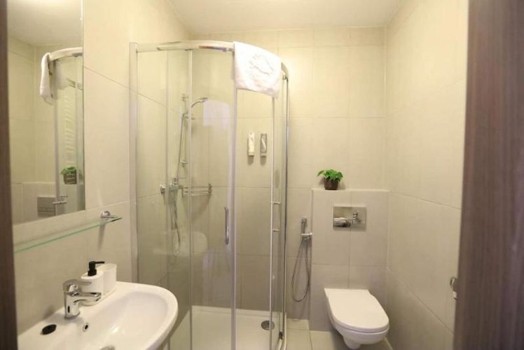 DOUBLE BASIC Room