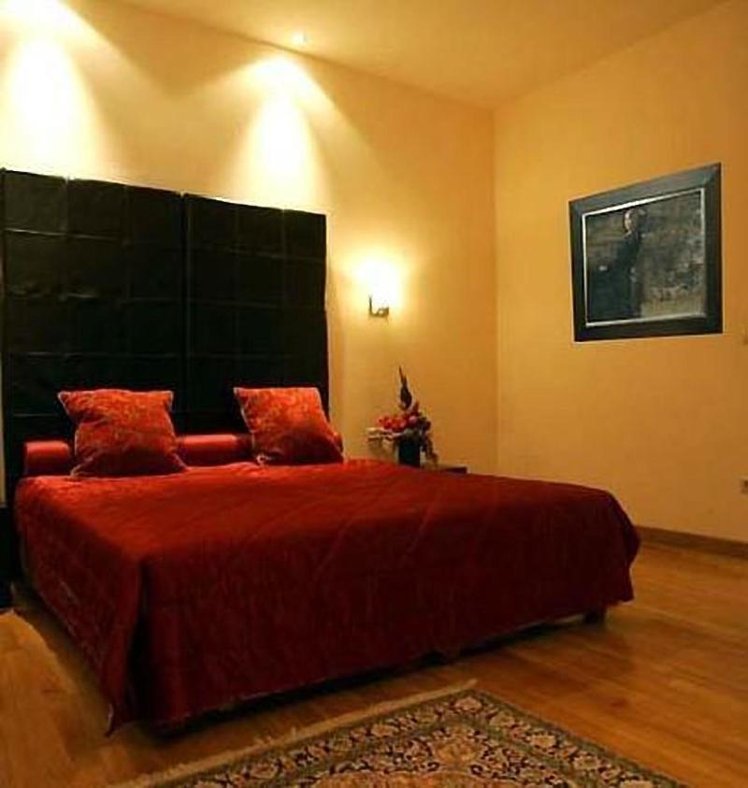 TRIPLE STANDARD Room