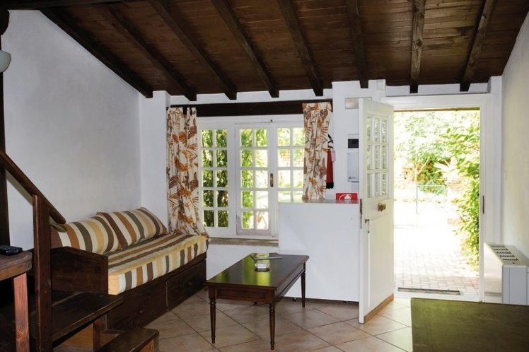 APARTMENT CAPACITY 4 Room