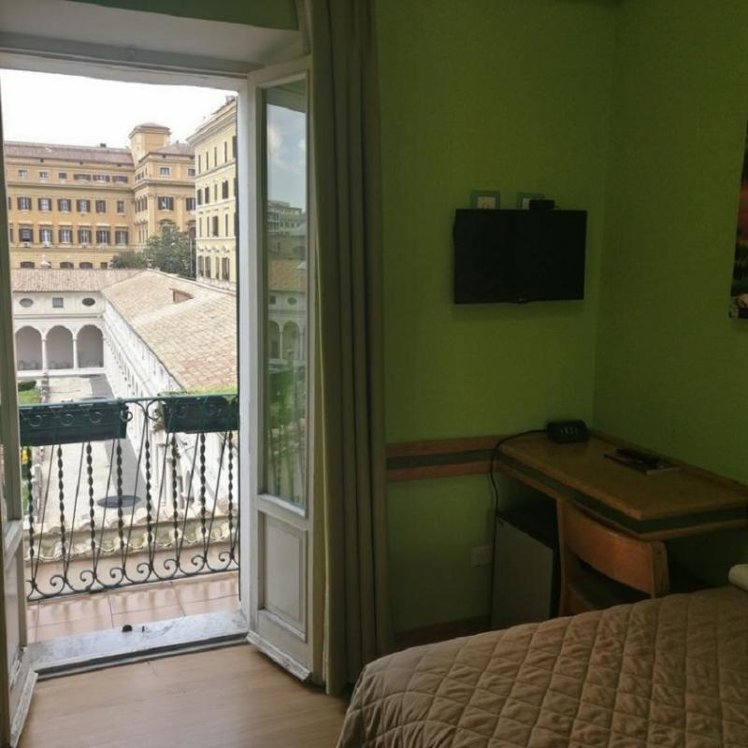 DOUBLE BASIC Room