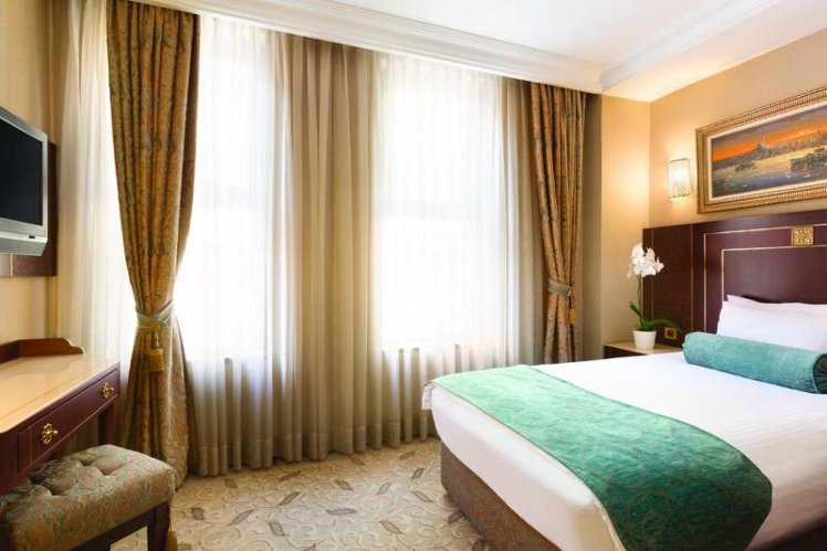SINGLE STANDARD Room