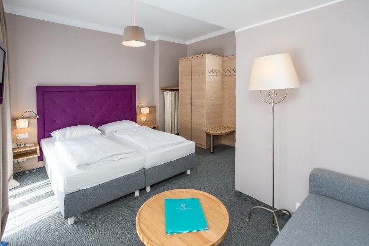 DOUBLE STANDARD Room