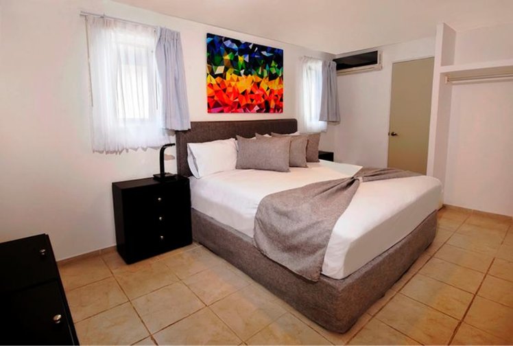 DOUBLE STANDARD Room