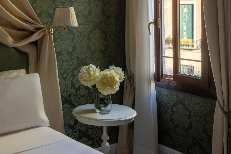 DOUBLE PREMIUM Room
