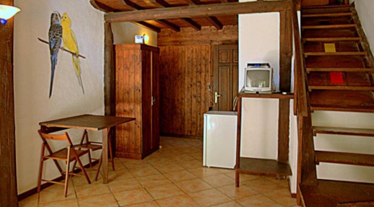 APARTMENT CAPACITY 4 Room