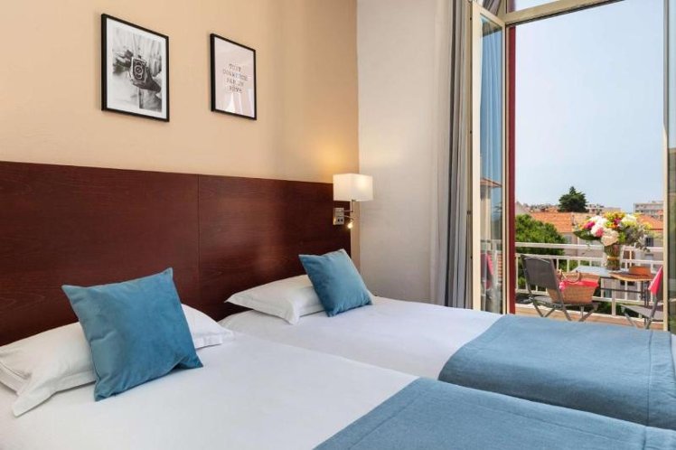 Double or Twin SUPERIOR Room