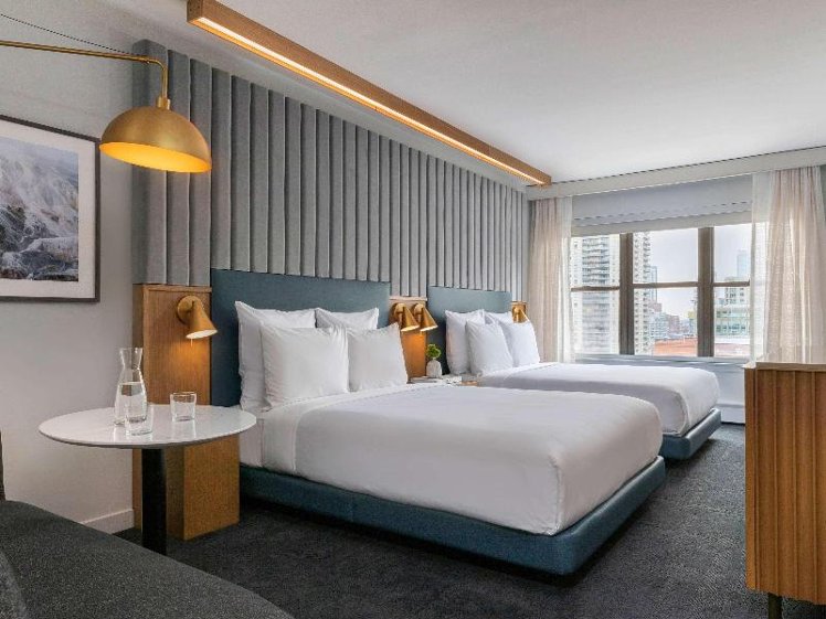 DOUBLE DELUXE TWO QUEEN BEDS Room