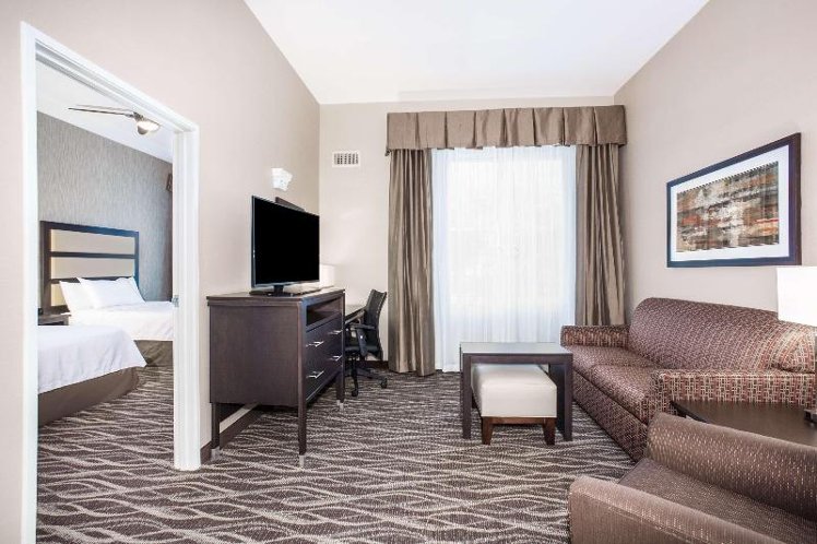 SUITE TWO QUEEN BEDS Room