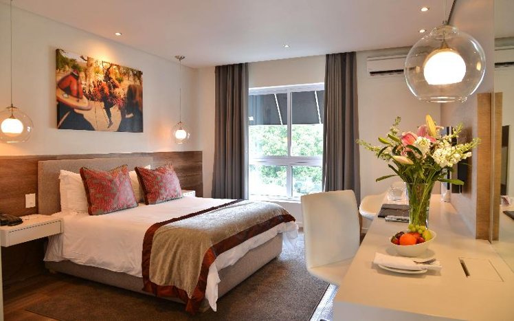 SINGLE STANDARD Room