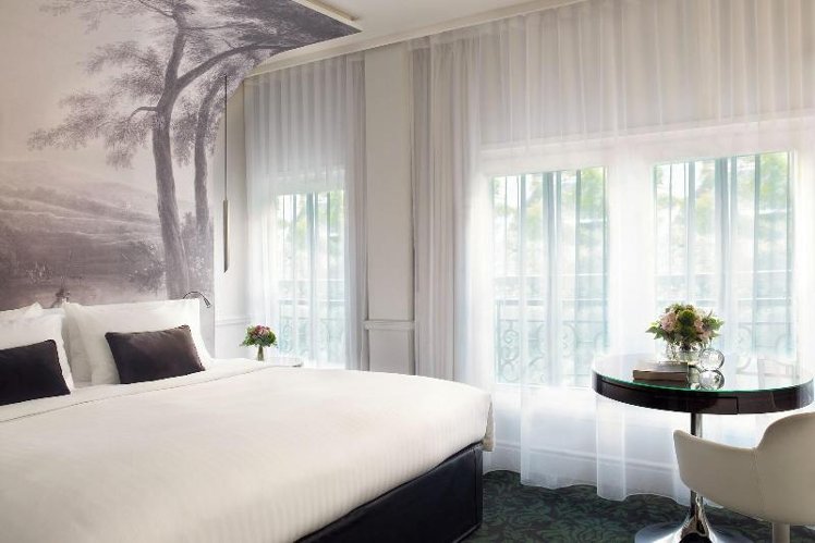 DOUBLE DELUXE WITH VIEWS Room