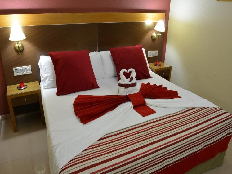 Double or Twin SUPERIOR Room