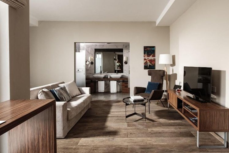 SUITE DELUXE Room