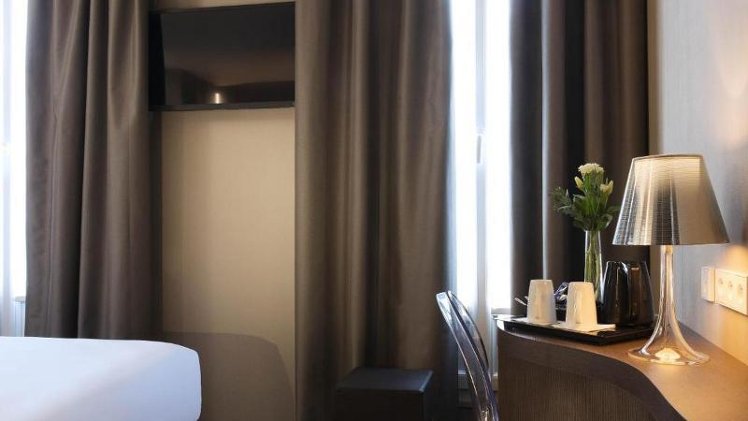 DOUBLE SUPERIOR Room