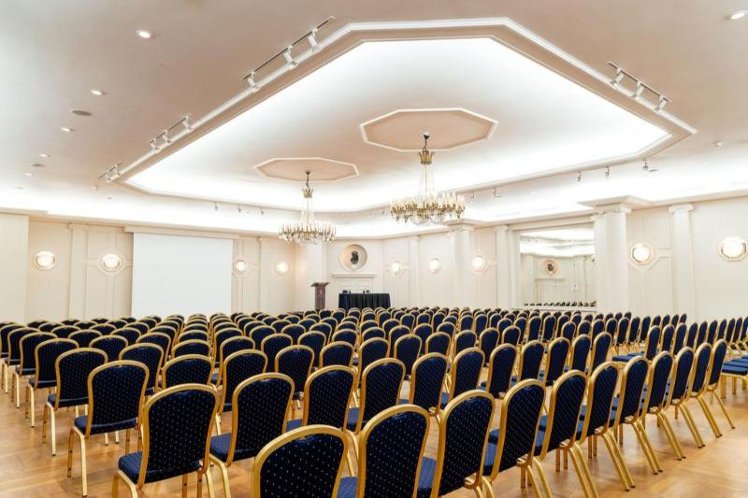 Metropole Hotel