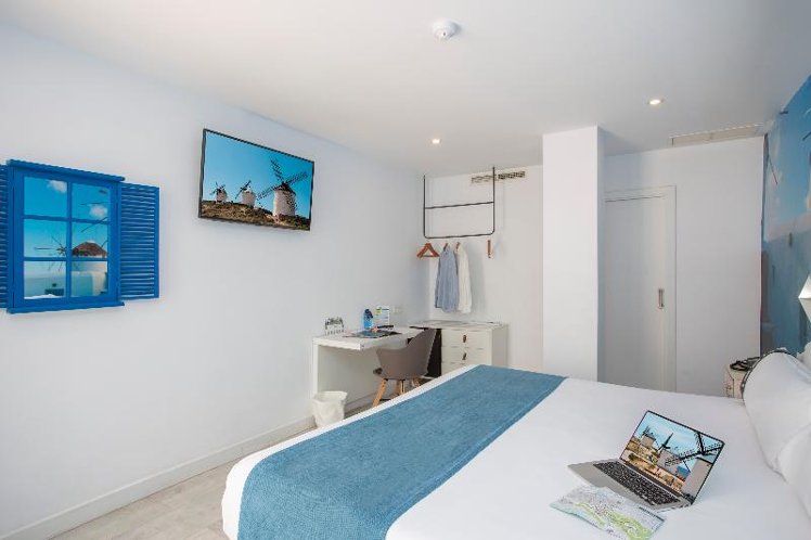 DOUBLE INNER Room
