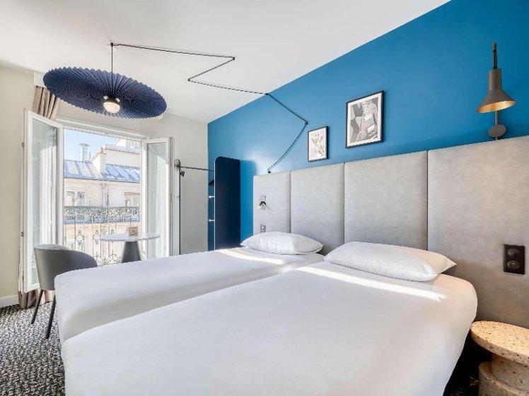TWIN STANDARD Room