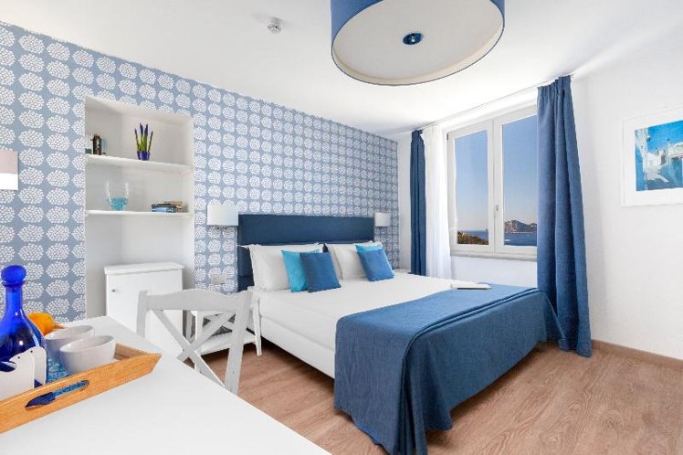 DOUBLE SEA VIEW Room