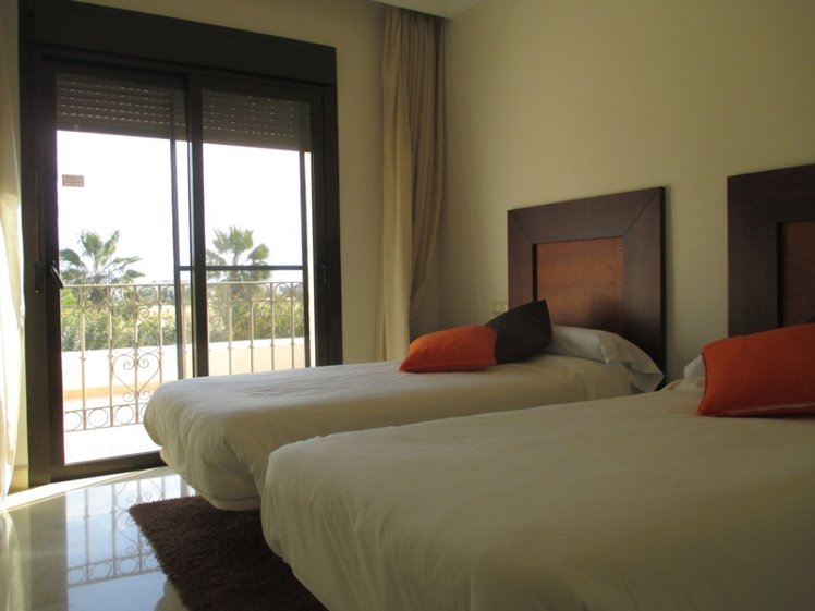 VILLA FOUR BEDROOMS WITH PRIVATE POOL Room