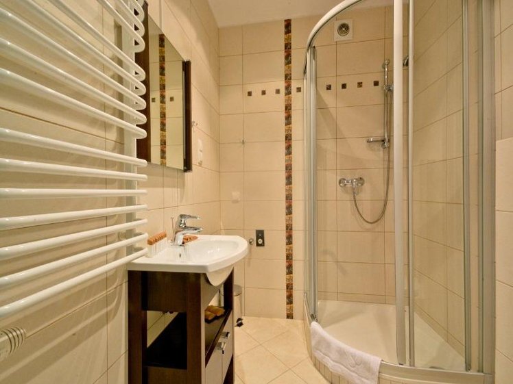 DOUBLE STANDARD Room