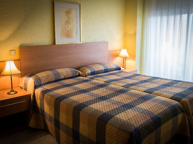 Double or Twin CAPACITY 2 Room