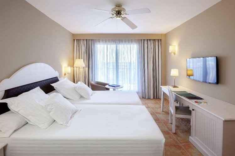 DOUBLE DELUXE Room