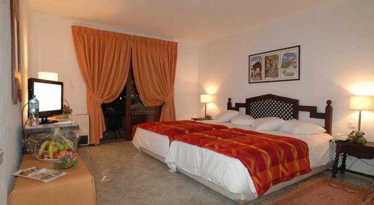 SINGLE STANDARD Room