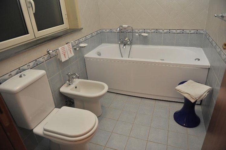 SUITE WITH JACUZZI Room