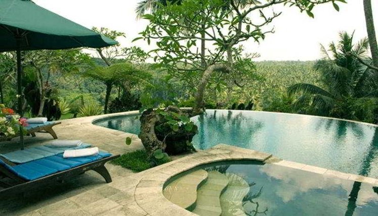 Sayan Terrace Resort