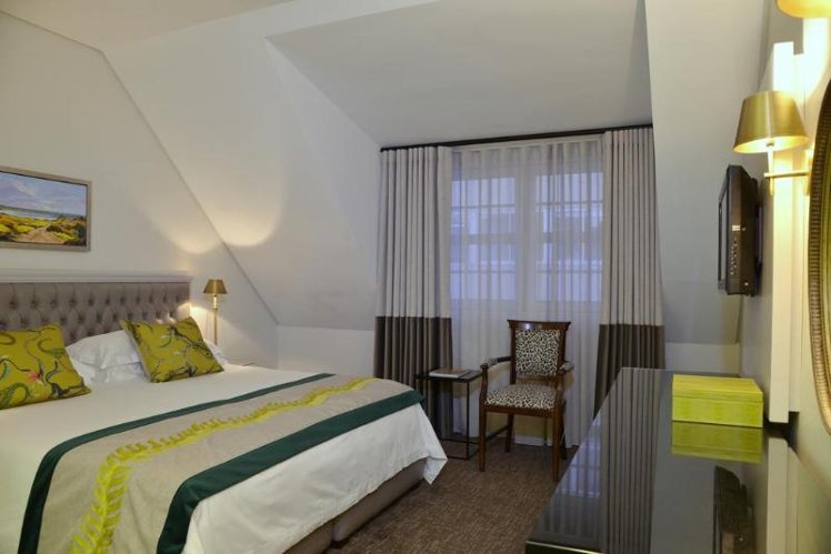 TWIN CLASSIC Room