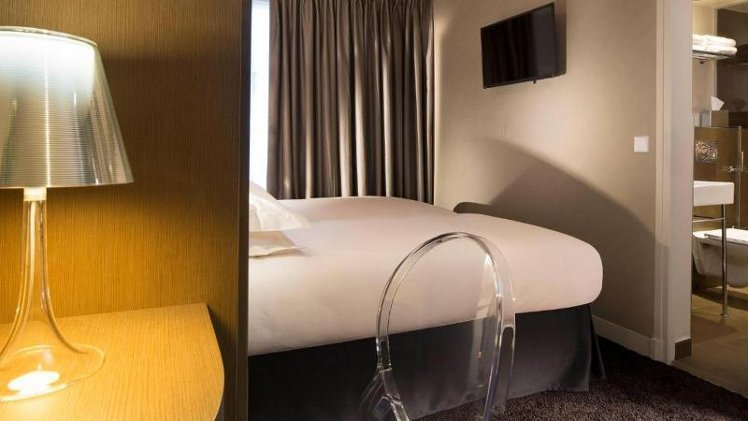 DOUBLE SUPERIOR Room