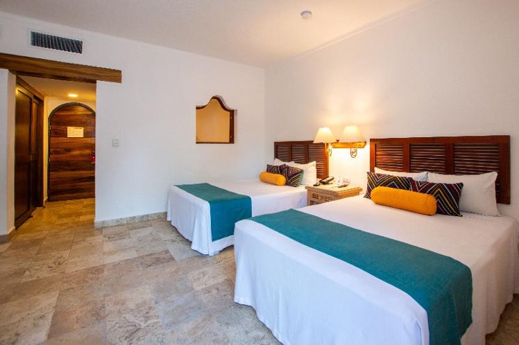 DOUBLE STANDARD Room