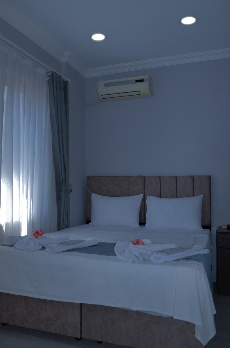Yasmin Hotel