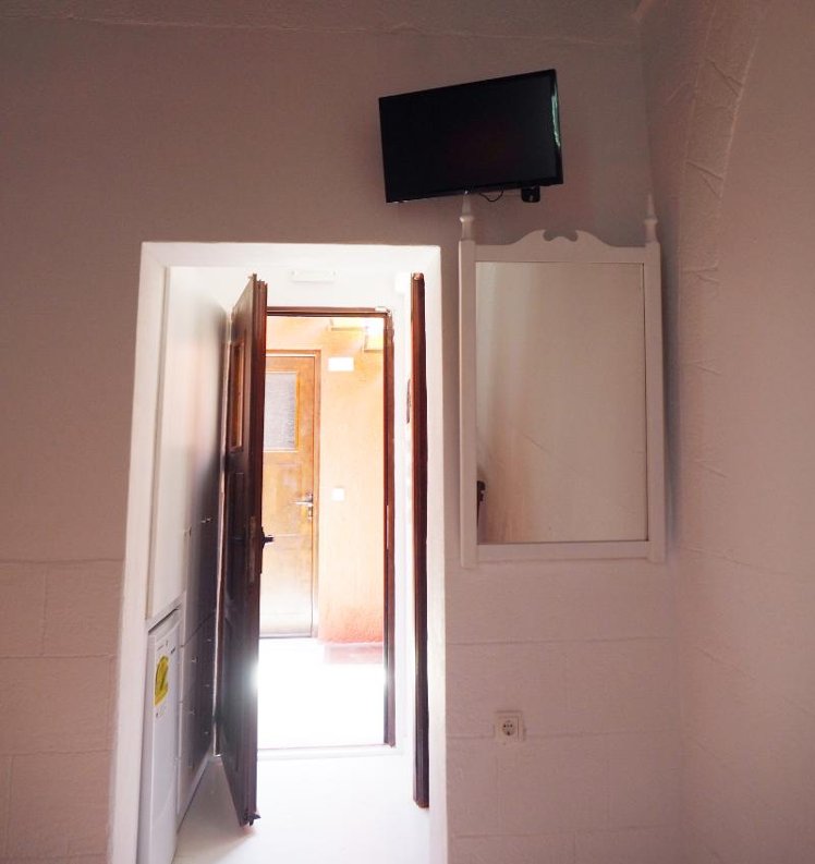 Double or Twin DELUXE Room