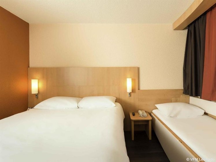 Room TWO BEDS Room