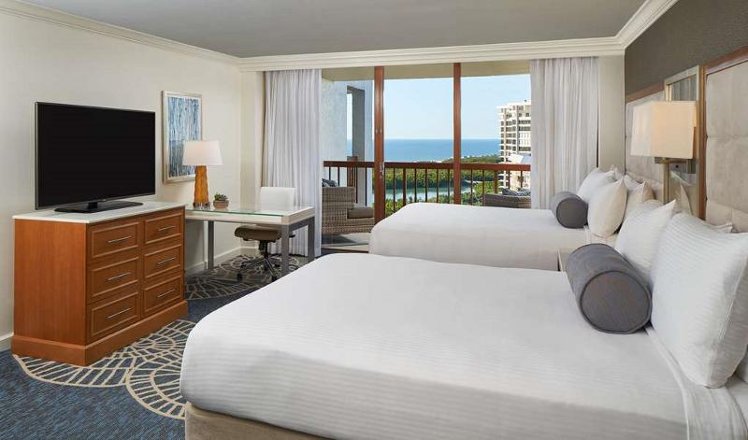 DOUBLE TWO QUEEN BEDS Room