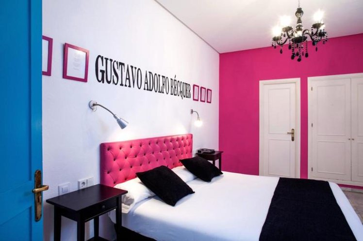 DOUBLE STANDARD Room