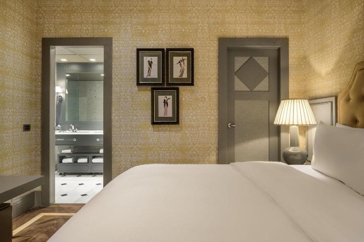 TWIN PREMIUM NON SMOKING Room