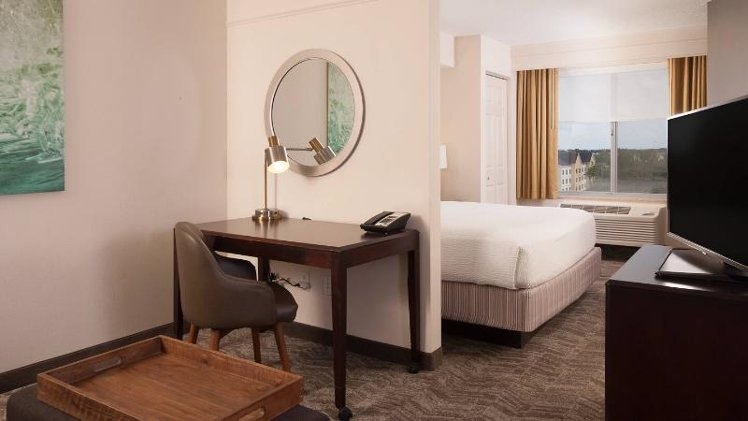DOUBLE STANDARD Room