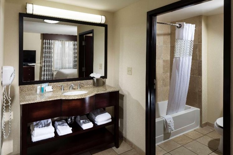 DOUBLE KING SIZE BED Room