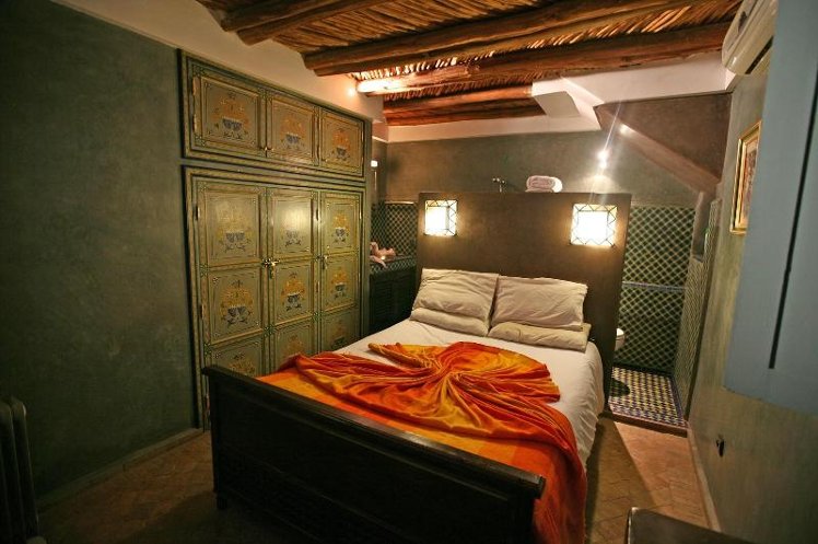 DOUBLE STANDARD Room