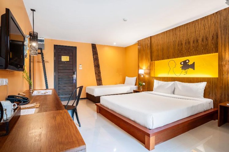 TRIPLE STANDARD Room