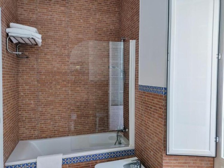 TWIN WITH BALCONY Room