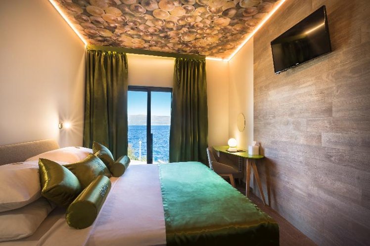 DOUBLE SEA VIEW Room
