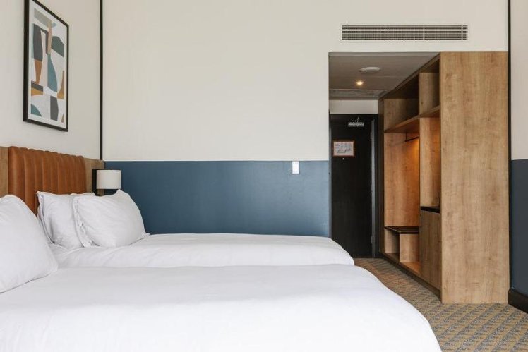 TWIN STANDARD Room
