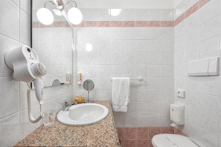 DOUBLE COMFORT Room