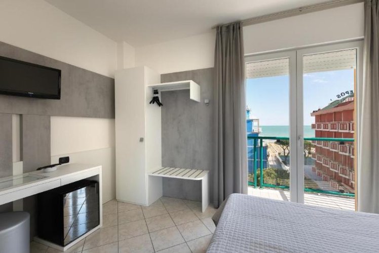 DOUBLE DELUXE Room