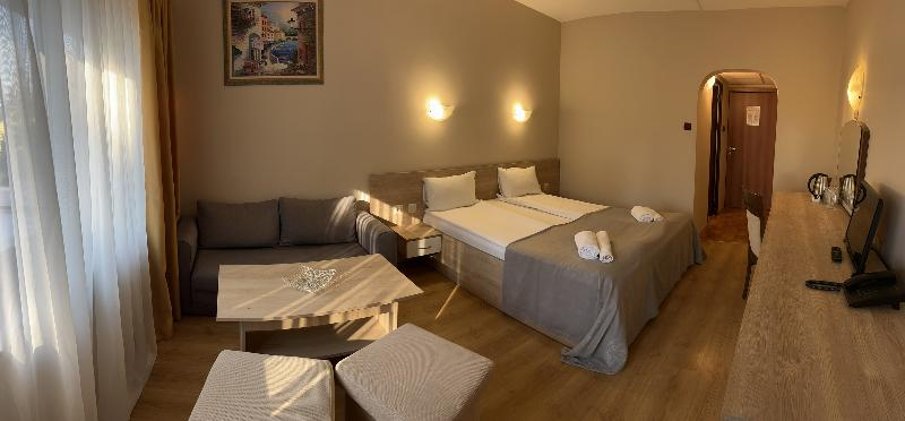 DOUBLE STANDARD Room