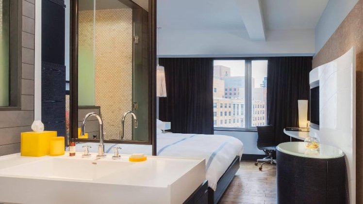 DOUBLE KING SIZE BED Room