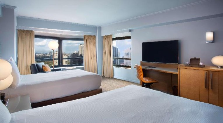 DOUBLE PREMIER Room