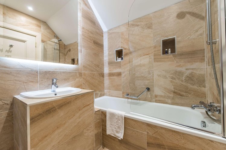 Gleddoch Golf & Spa Resort